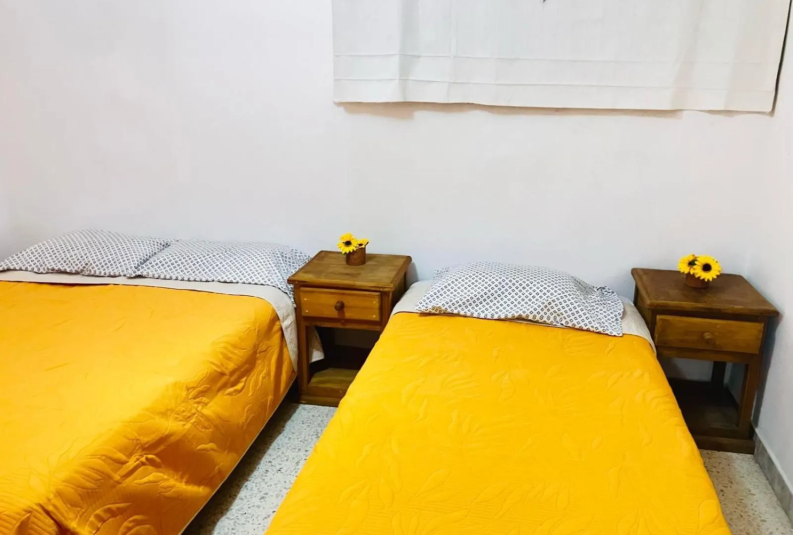 Grupos Y Empresas Hasta 18 Personas 3 Parking Villa Queretaro Mexico