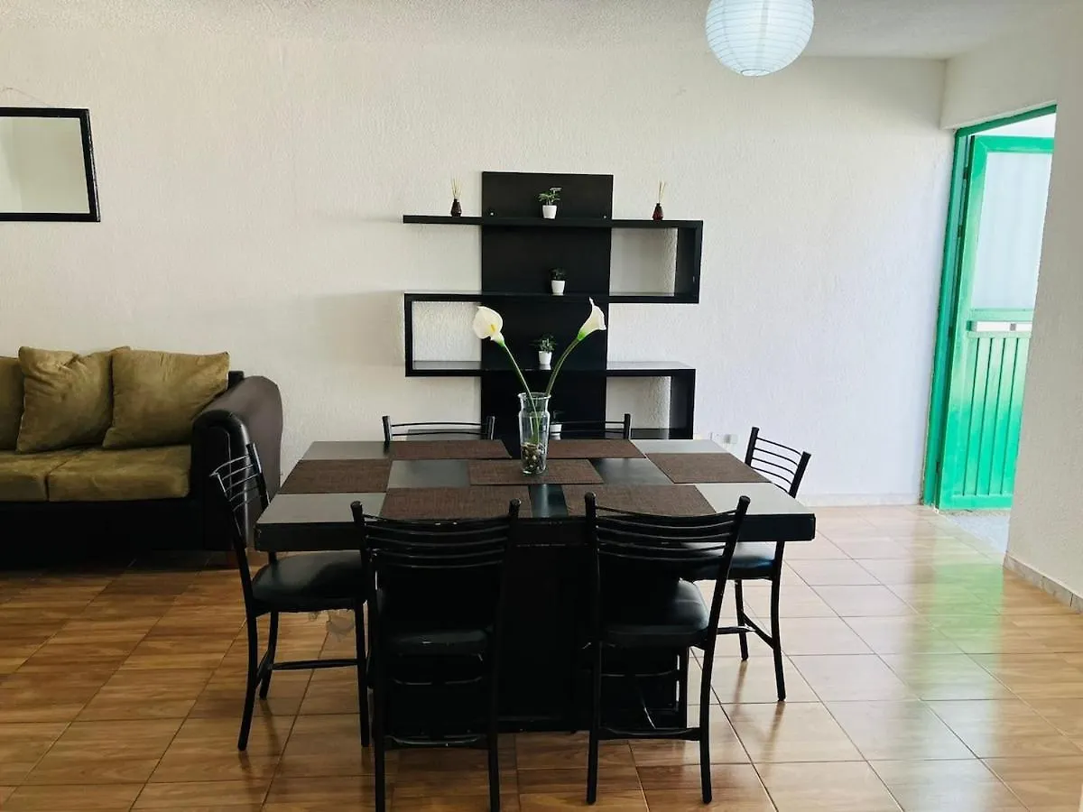 Grupos Y Empresas Hasta 18 Personas 3 Parking Villa Queretaro